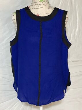 Daisy Fuentes Royal Blue and Black Sleeveless Zip-Front Tank